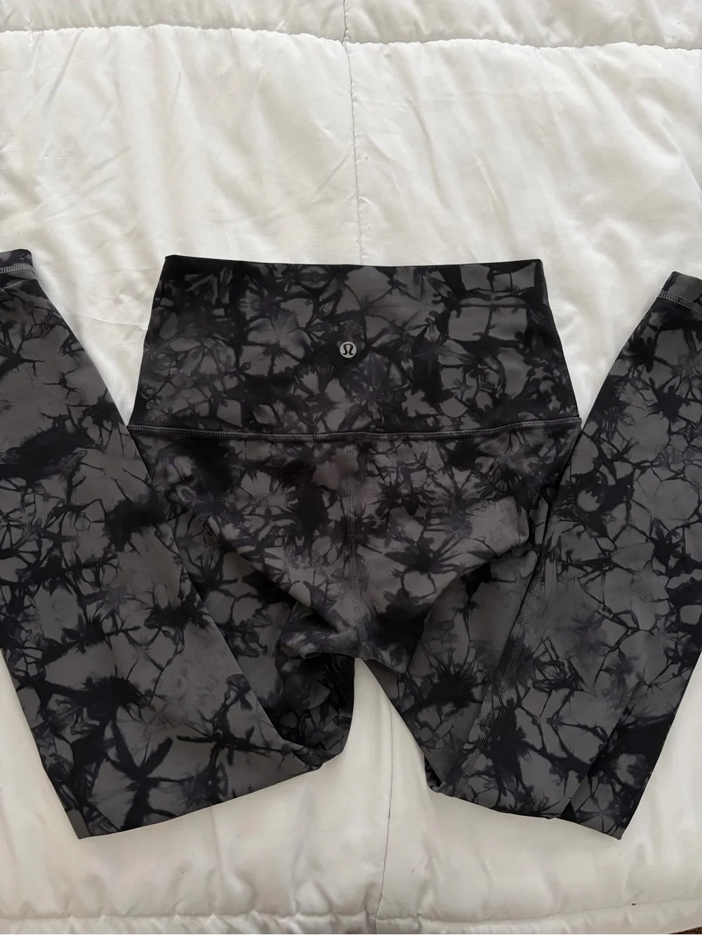 Lululemon Wonder Under High Rise Legging- Dual Shibori Antique White Cement Grey